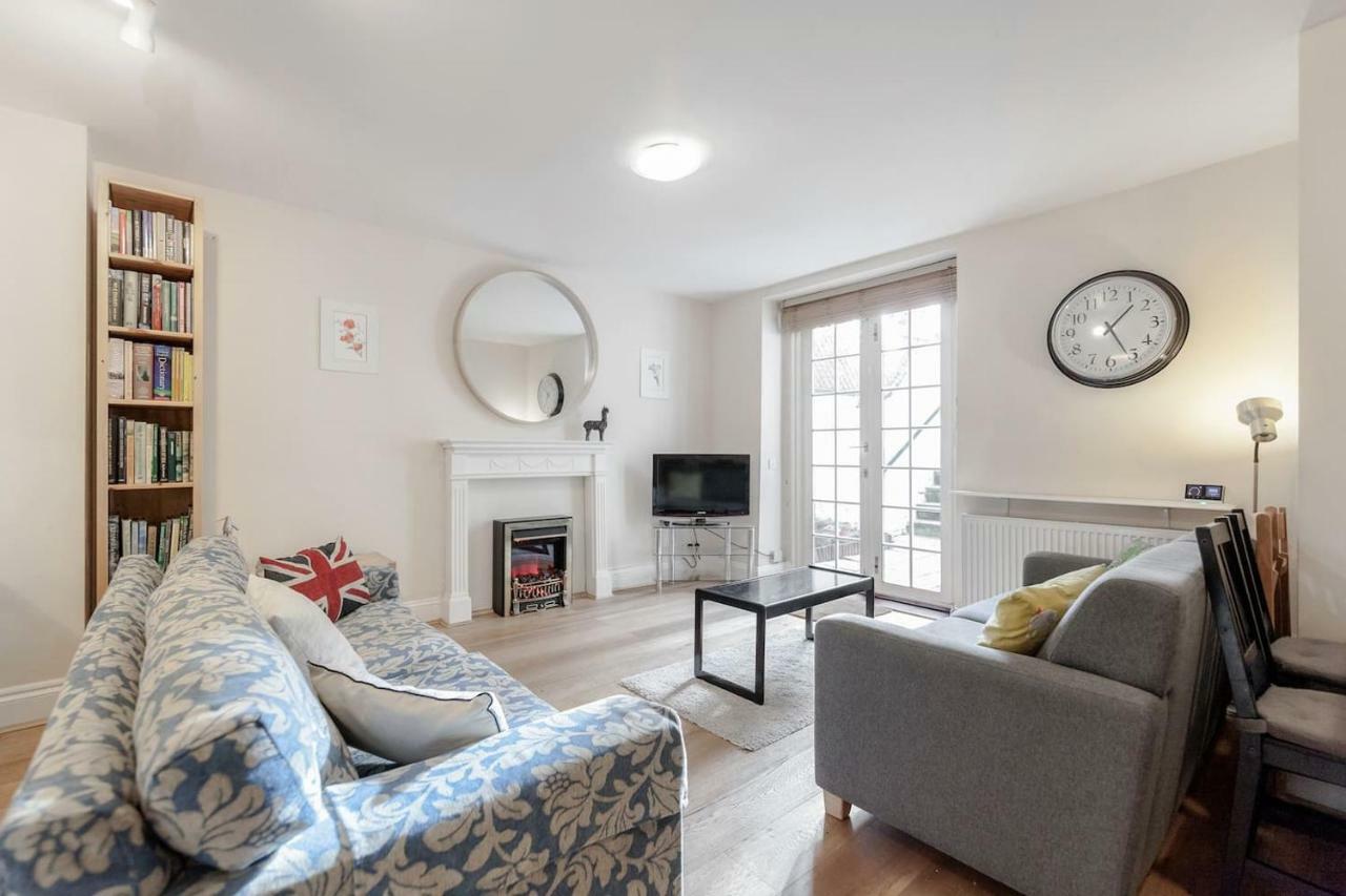 3 Bedroom Garden Flat - Central Location ロンドン エクステリア 写真