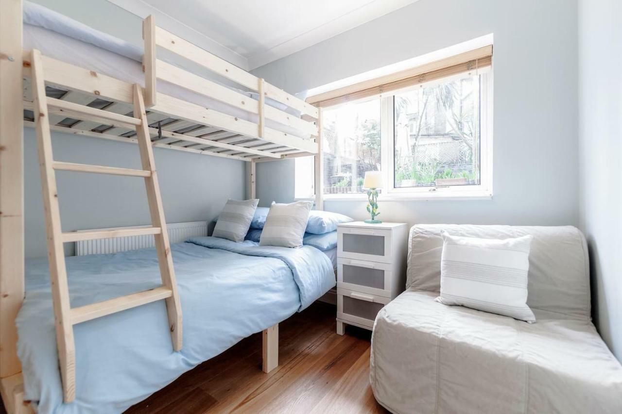 3 Bedroom Garden Flat - Central Location ロンドン エクステリア 写真